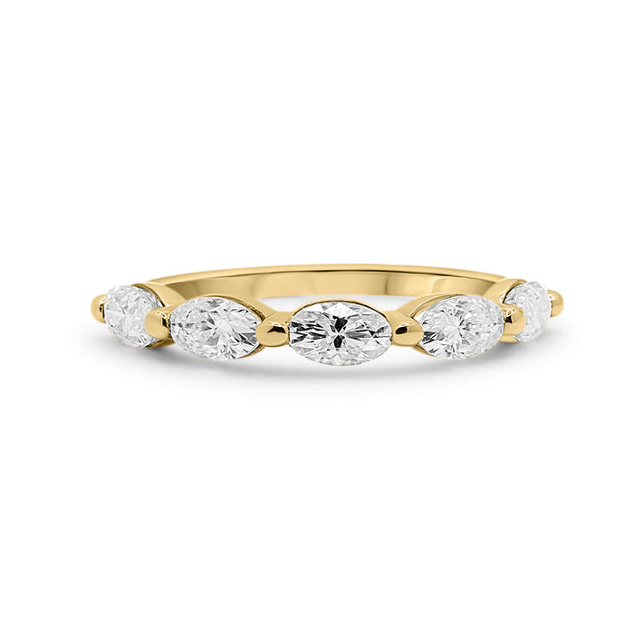 Shelly | Oval Lab GrownDiamonds Wedding Band