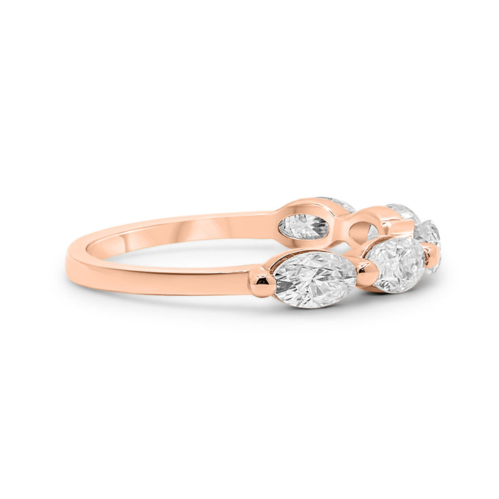 Shelly | Oval Lab GrownDiamonds Wedding Band