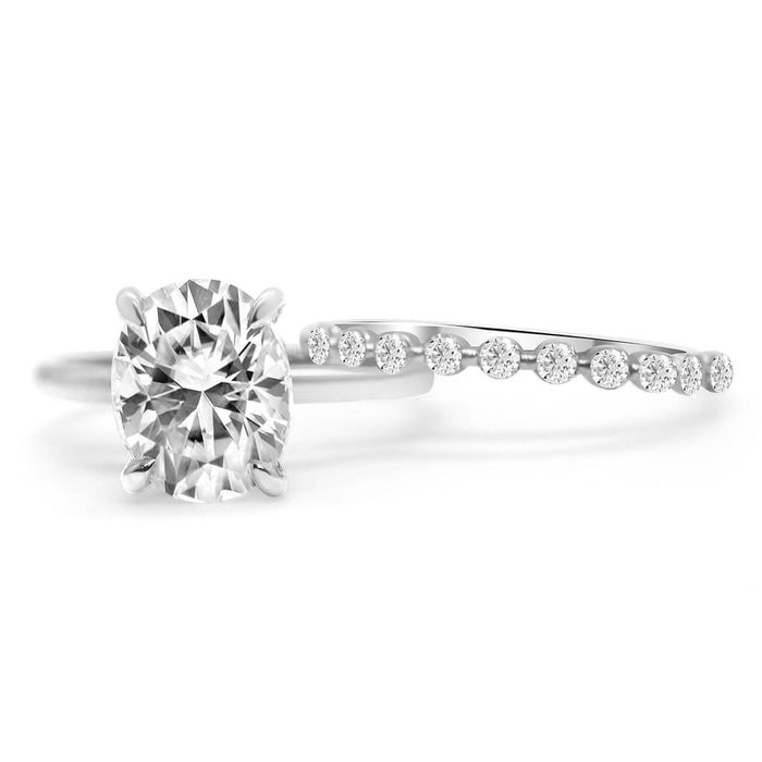 Oval Moissanite Solitaire Engagement Ring Set - Diamond Daughters